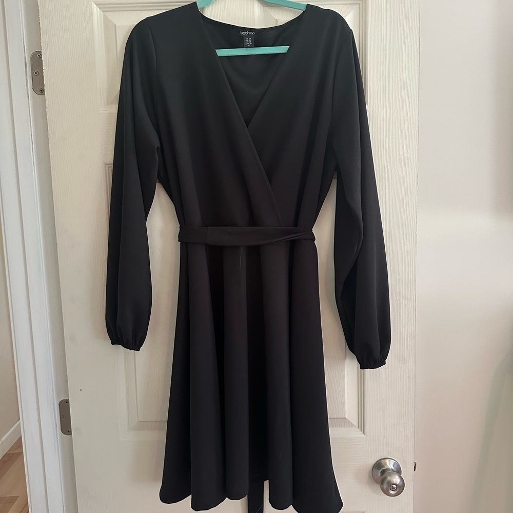 Boohoo Plus Wrap Black Skater Dress - Size 20 - Picture 4 of 8